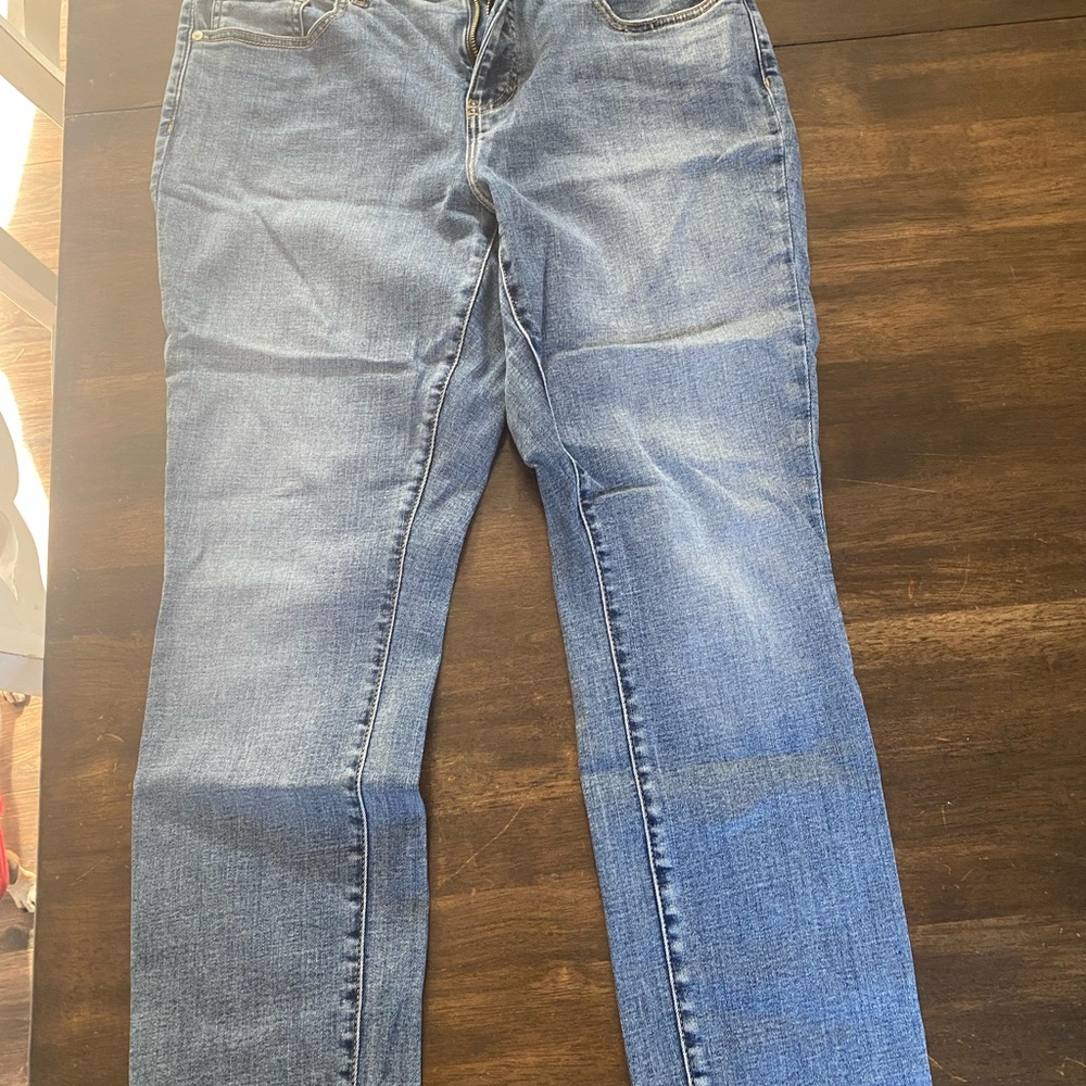 Jag Jeans Classic Denim Cropped Jeans